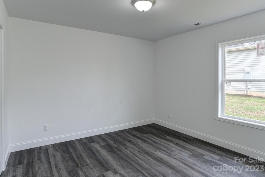 Spacious, unfurnished interior of a new home in , Mars Hill (Image 14).