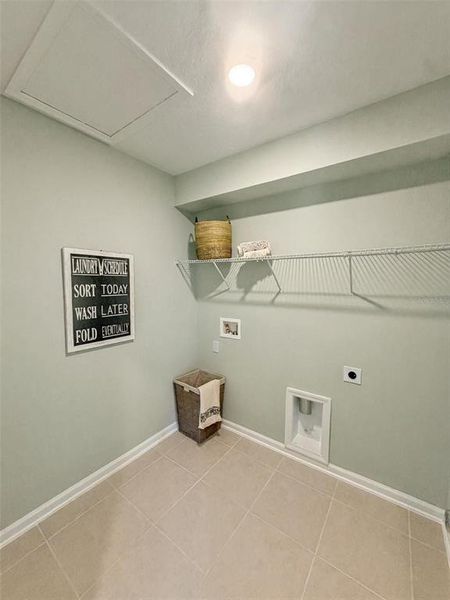 Spacious, unfurnished interior of a new home in , Deland (Image 21).