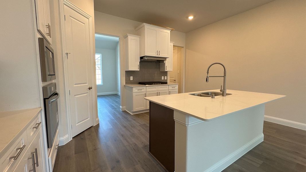 Furnished interior view inside a new home in Peachtree Meadows, Rockwall (Image 6).