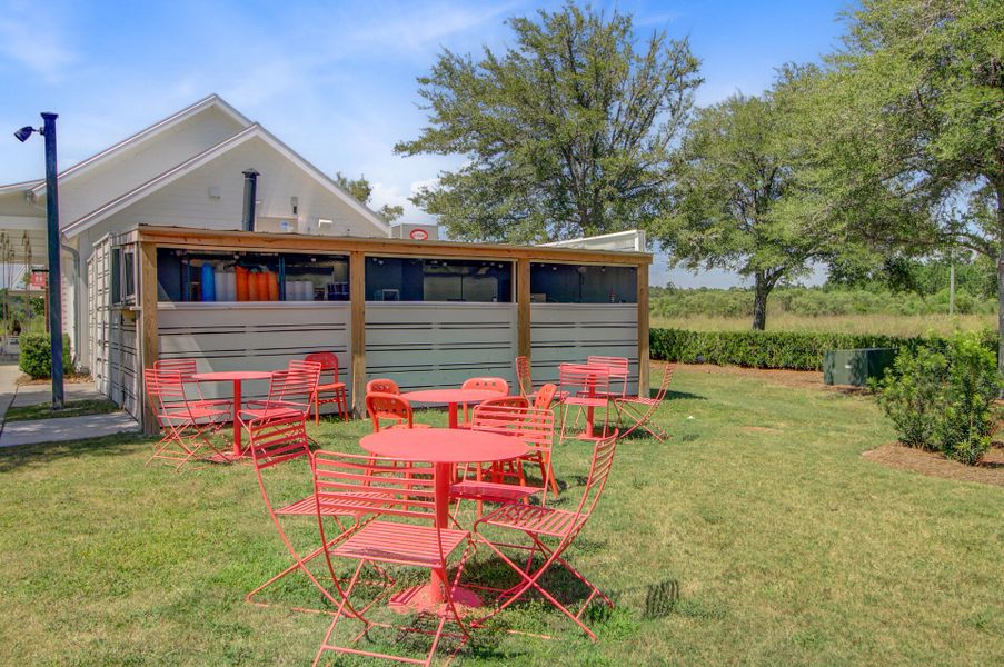 Community amenities in Sweetgrass at Summers Corner, Summerville (Image 66).