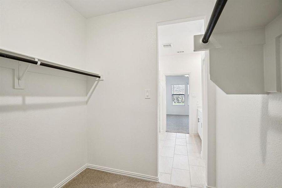 Spacious, unfurnished interior of a new home in Southridge - Spring Series, McKinney (Image 22). Spacious, unfurnished interior of a new home in Southridge - Spring Series, McKinney (Image 22).