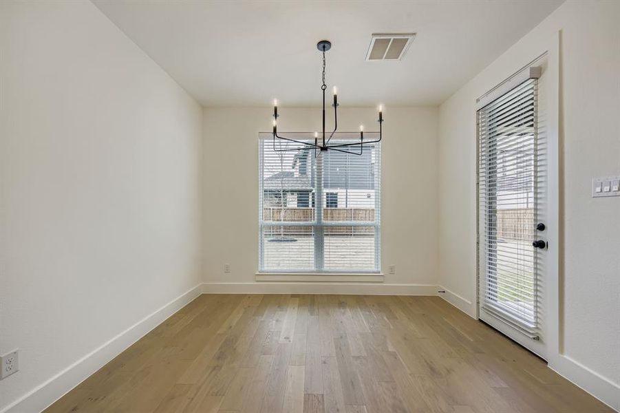 Spacious, unfurnished interior of a new home in Sweetgrass 50s, Haslet (Image 24).