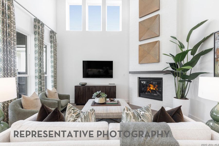Furnished interior view inside a new home in Venado Crossing, Cibolo (Image 9).