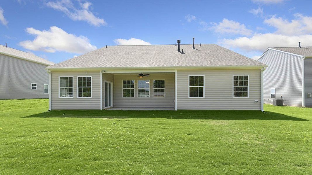 Exterior details and patio area of a home in Villa Grande, Winterville (Image 18).