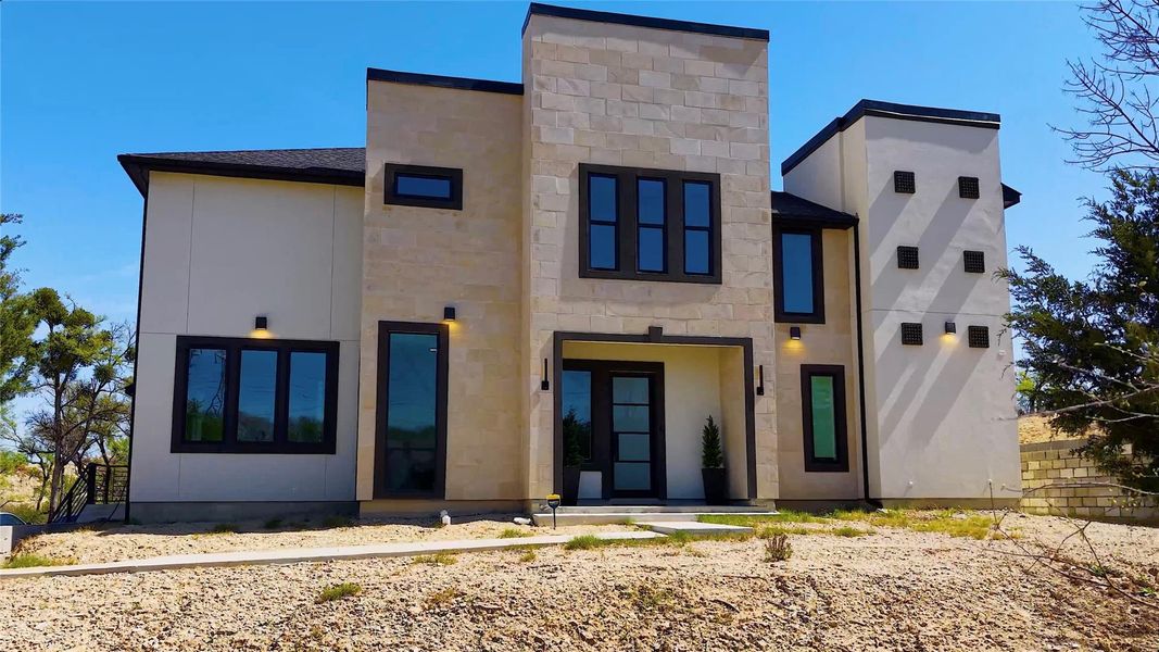 Welcome to 601 Canyon Creek