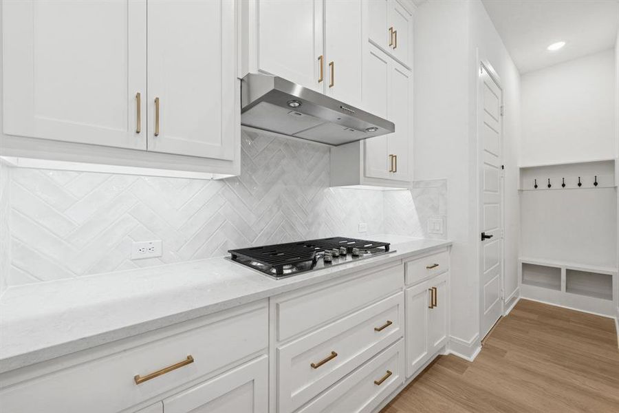Close-up of interior finishes inside a home in Hillside at Las Colinas, Irving (Image 14).