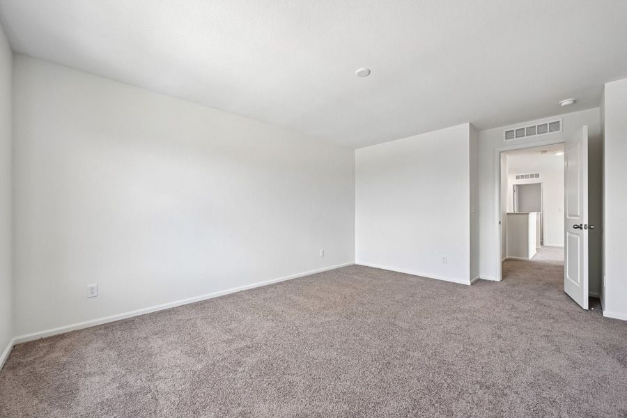 Spacious, unfurnished interior of a new home in Farmlore Villas, Brighton (Image 26).