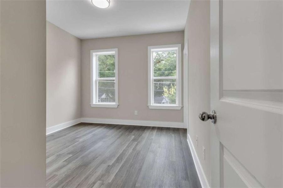 Spacious, unfurnished interior of a new home in , Atlanta (Image 13).