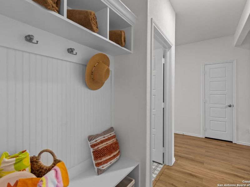 Furnished interior view inside a new home in Hickory Ridge, San Antonio (Image 22). Furnished interior view inside a new home in Hickory Ridge, San Antonio (Image 22).