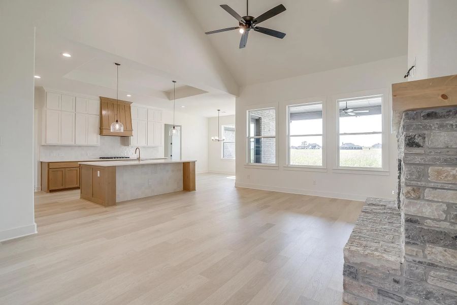 Representative unfurnished interior of a home built from the The Blaire by Elmwood Custom Homes in Matthews Farm, Venus (Image 53).