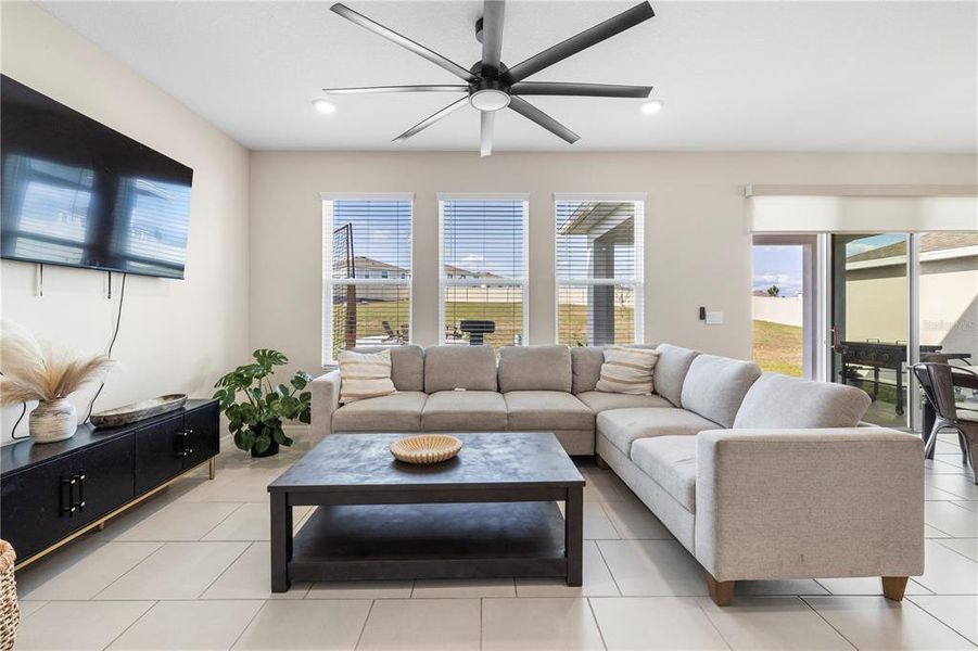 Furnished interior view inside a new home in , Wesley Chapel (Image 37).