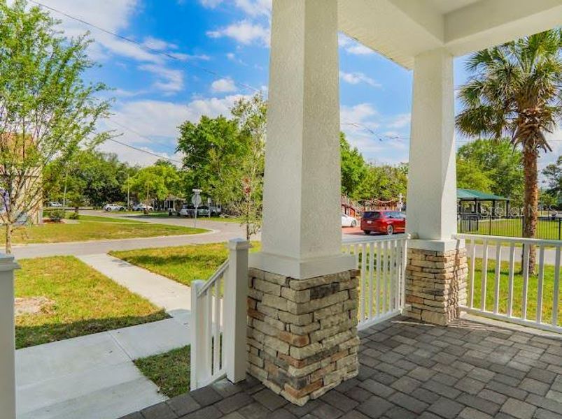Exterior details and patio area of a home in , Oakland (Image 3).