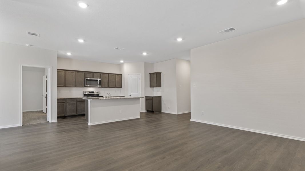 Spacious, unfurnished interior of a new home in Riverfield, Josephine (Image 24). Spacious, unfurnished interior of a new home in Riverfield, Josephine (Image 24).