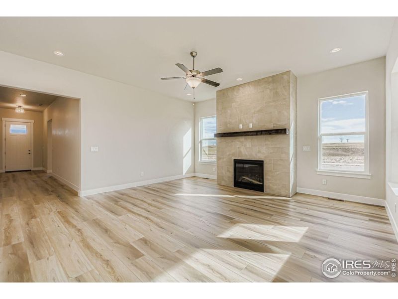 Spacious, unfurnished interior of a new home in RainDance National 60/70, Windsor (Image 25).