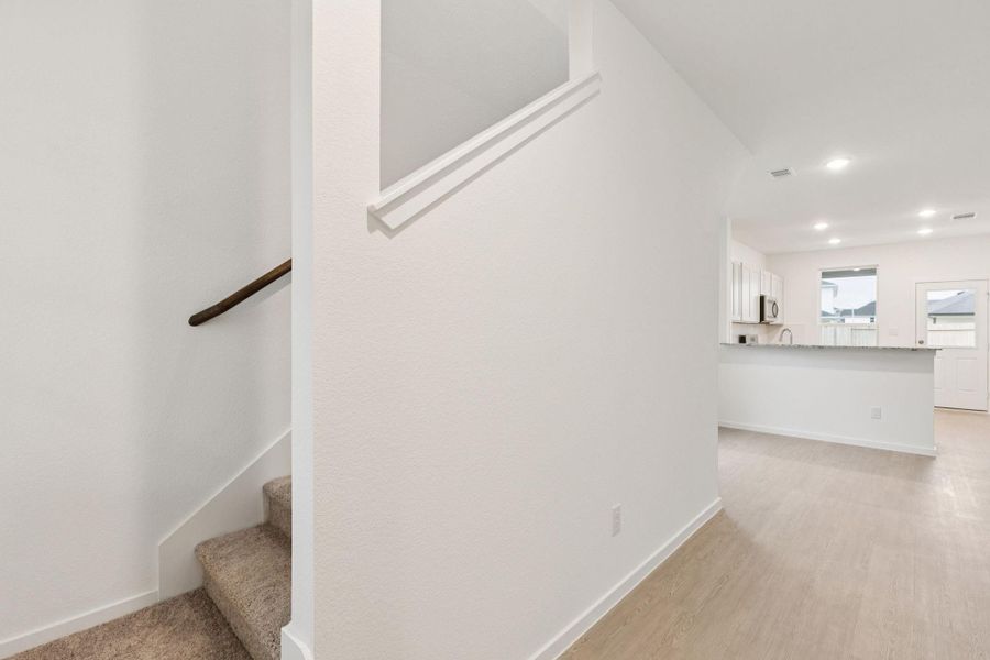 Spacious, unfurnished interior of a new home in Montgomery Bend, Montgomery (Image 22).