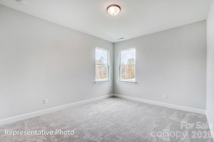 Spacious, unfurnished interior of a new home in Rone Creek, Waxhaw (Image 40).