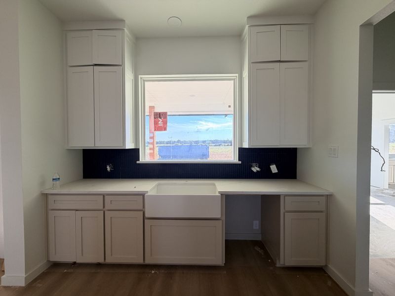 Representative furnished interior of a home built from the The 2500-4 by Zeal Home Builders in Oak Water Ranch, Granbury (Image 5).