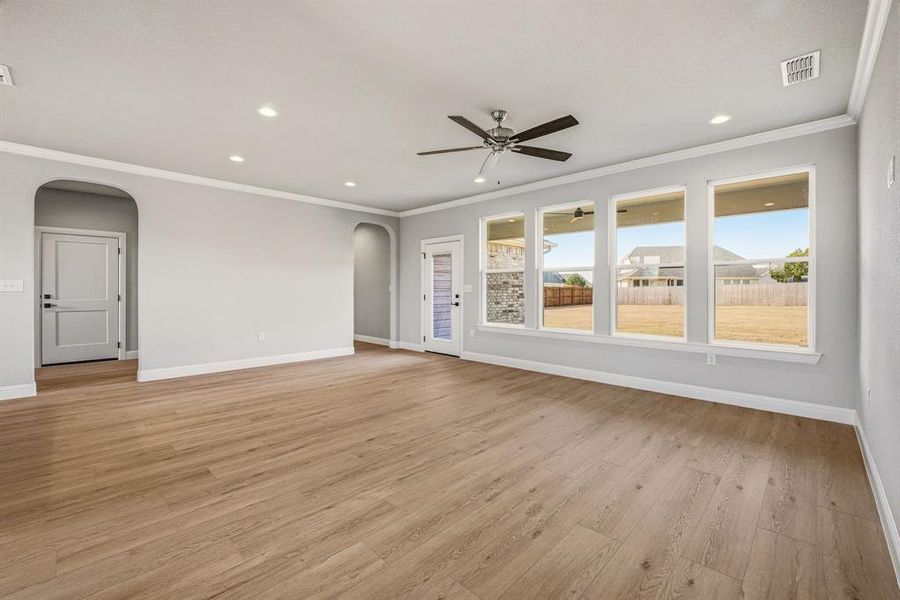 Spacious, unfurnished interior of a new home in , Glen Rose (Image 22).