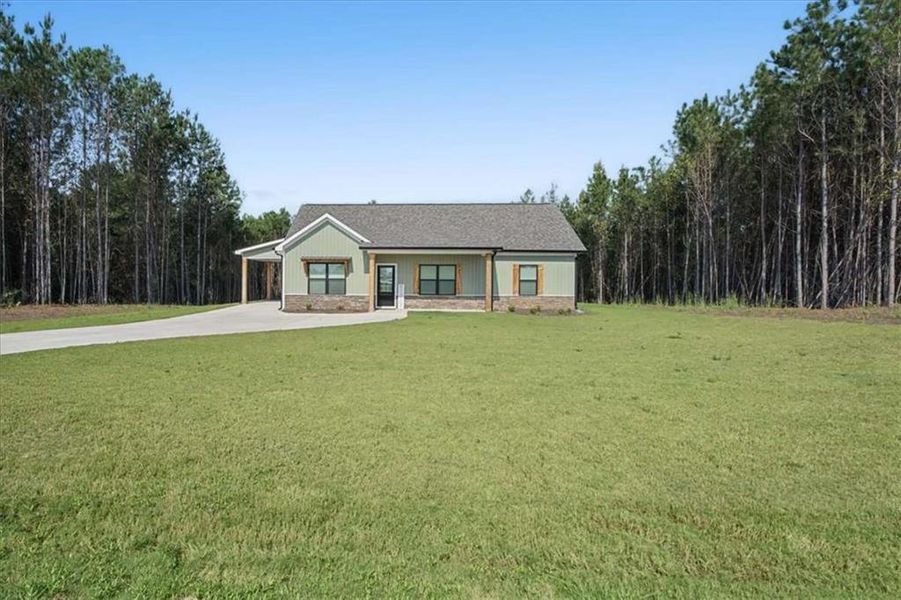 Image 41 of a home in .