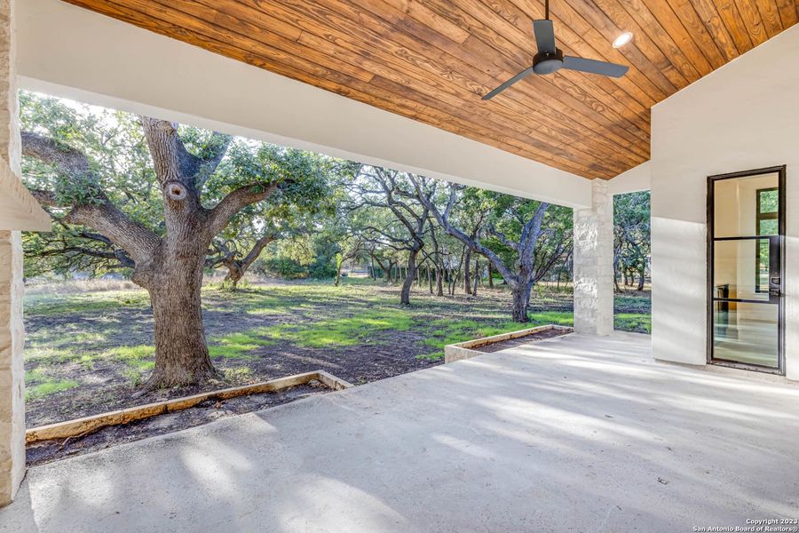 Spacious, unfurnished interior of a new home in , San Antonio (Image 29). Spacious, unfurnished interior of a new home in , San Antonio (Image 29).