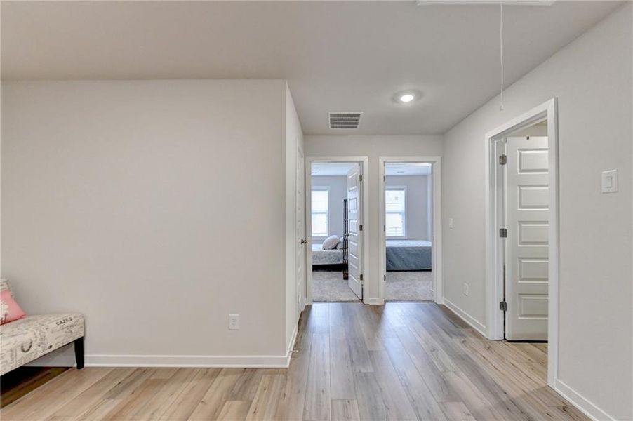 Spacious, unfurnished interior of a new home in , Auburn (Image 22).