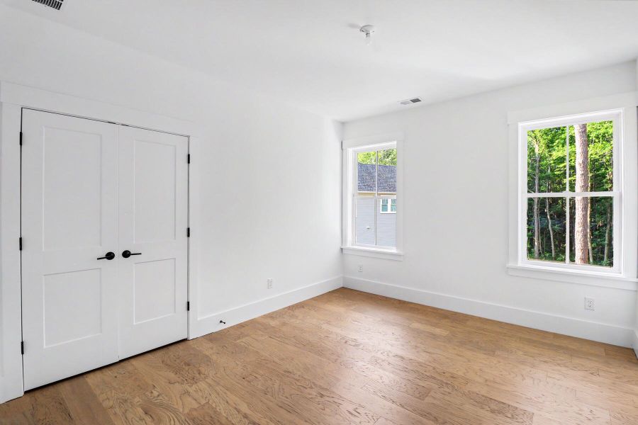 Spacious, unfurnished interior of a new home in The Preserve at Pennys Creek, Johns Island (Image 24).
