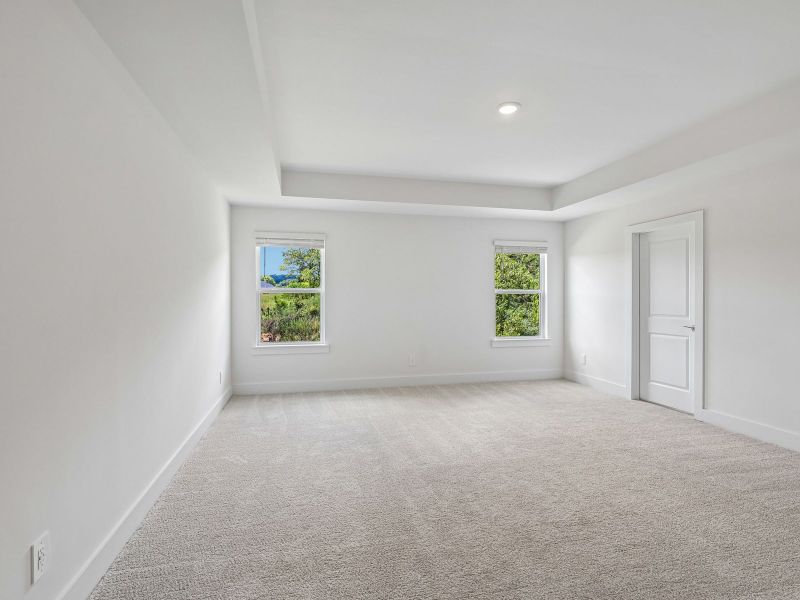 Spacious, unfurnished interior of a new home in Station Hill - Estate Series, Franklin (Image 16). Spacious, unfurnished interior of a new home in Station Hill - Estate Series, Franklin (Image 16).