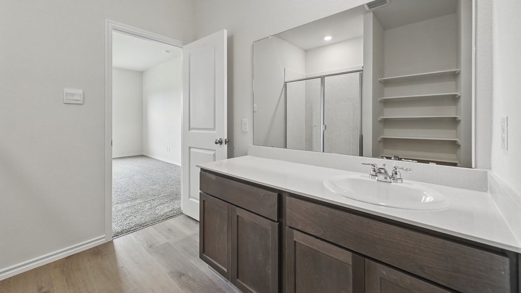 Furnished interior view inside a new home in Saddlebrook, Waxahachie (Image 6).