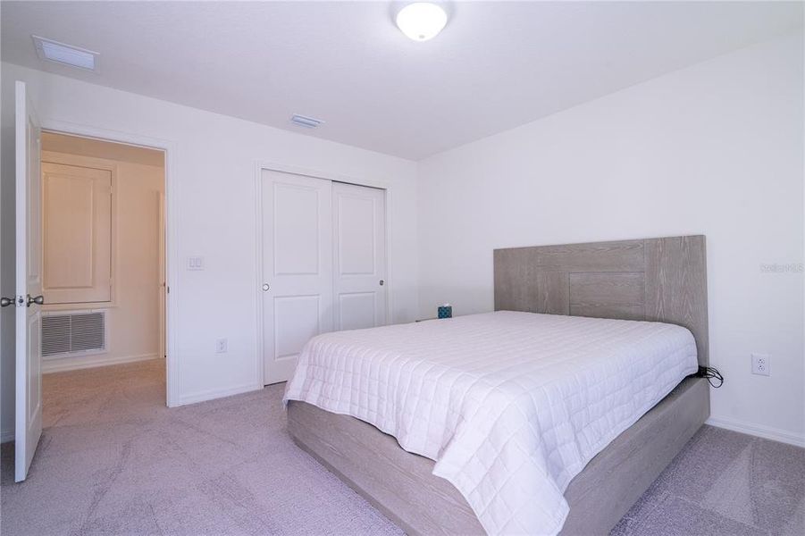 Furnished interior view inside a new home in , Clermont (Image 51). Furnished interior view inside a new home in , Clermont (Image 51).