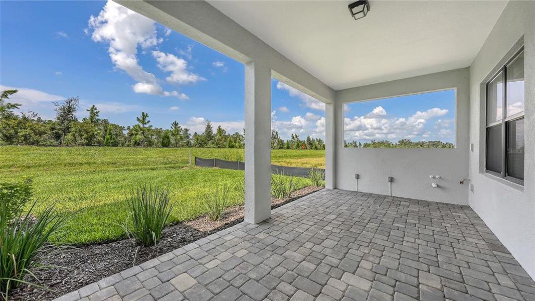 Image 43 of a home in Palm Grove.