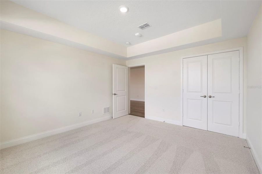 Spacious, unfurnished interior of a new home in Gatherings® of Lake Nona, Orlando (Image 23).