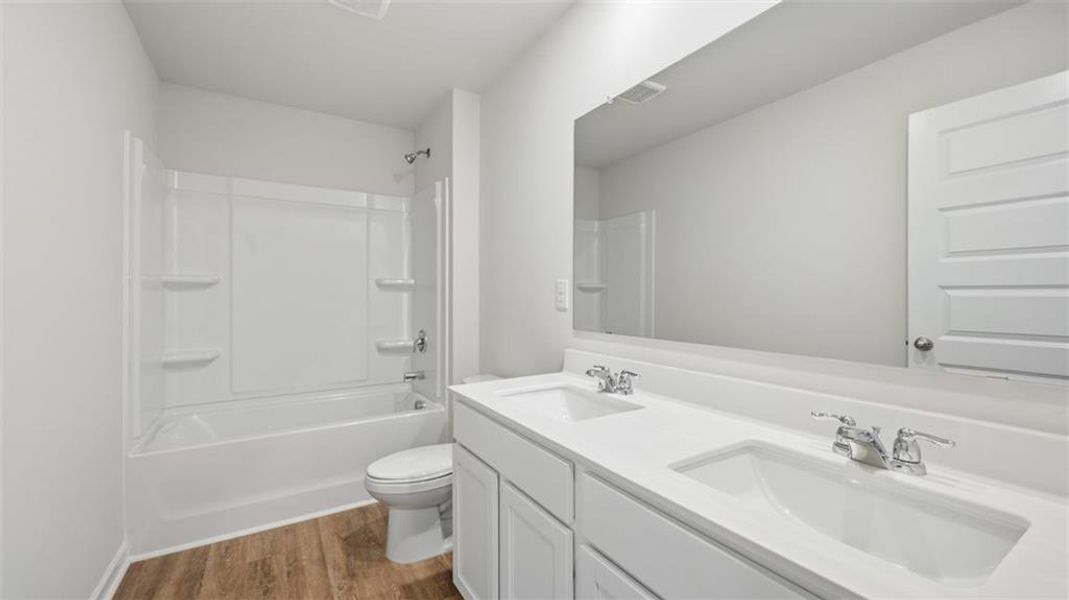 Furnished interior view inside a new home in Twin Lakes, Hoschton (Image 12).