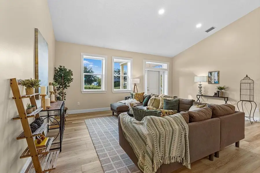 7780-92nd-Ave-HigMedia-019-1280