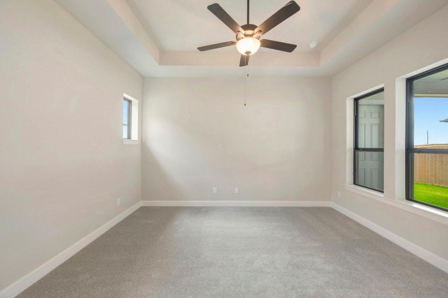 Spacious, unfurnished interior of a new home in Sienna - Landmark Row Collection, Missouri City (Image 20). Spacious, unfurnished interior of a new home in Sienna - Landmark Row Collection, Missouri City (Image 20).