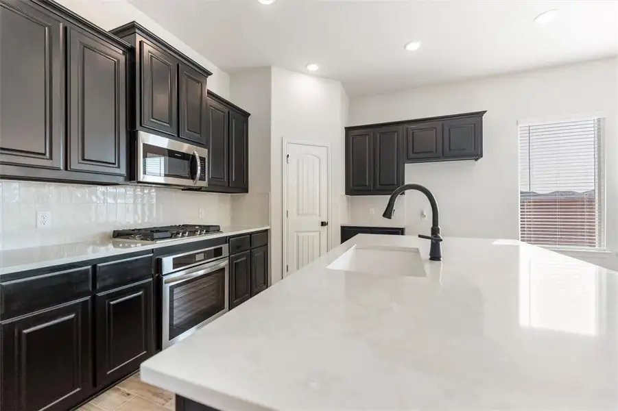 Furnished interior view inside a new home in Northstar, Haslet (Image 11).