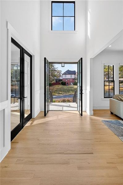 Spacious, unfurnished interior of a new home in , Marietta (Image 84).