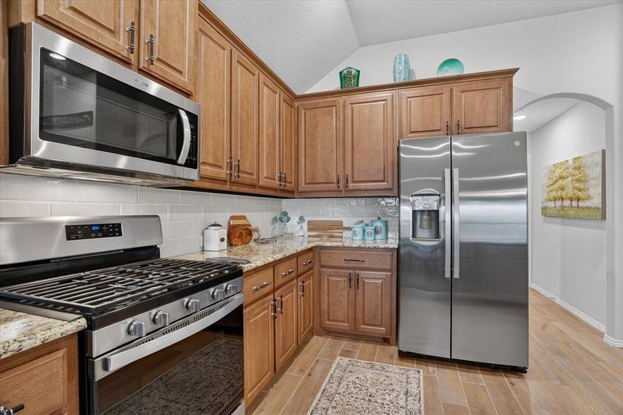 Furnished interior view inside a new home in Silo Mills, Joshua (Image 14).