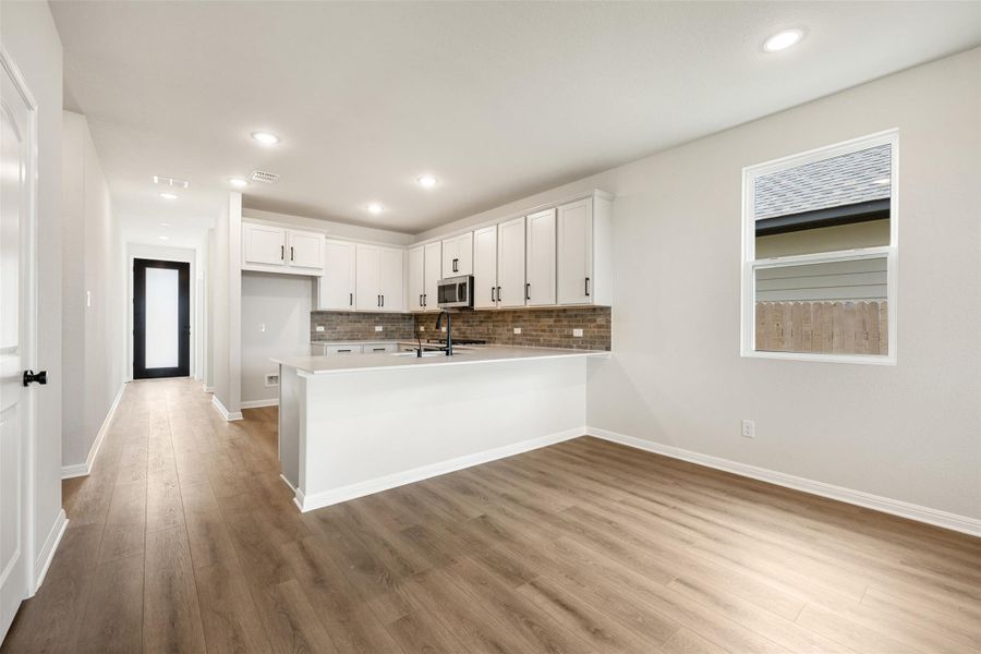 Furnished interior view inside a new home in Patterson Ranch, Georgetown (Image 10).