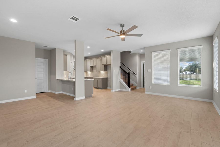 Spacious, unfurnished interior of a new home in Cypresswood Landing, Humble (Image 20).