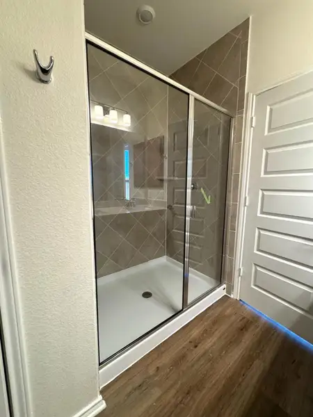 Furnished interior view inside a new home in Overlook Ranch, Georgetown (Image 12). Furnished interior view inside a new home in Overlook Ranch, Georgetown (Image 12).