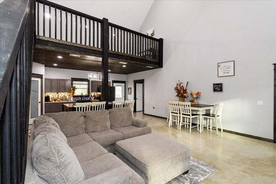 Furnished interior view inside a new home in , Huntington (Image 19).