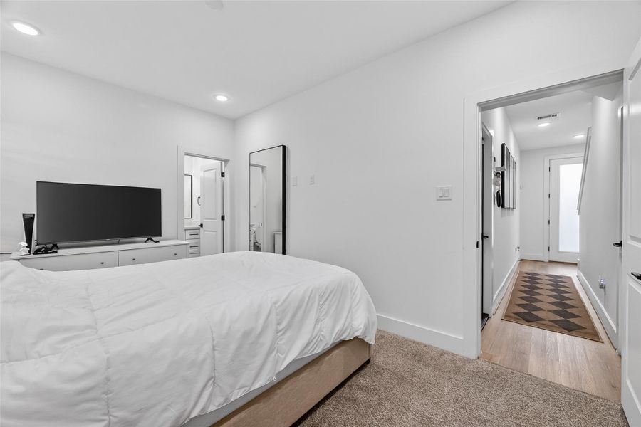 Furnished interior view inside a new home in , Houston (Image 21). Furnished interior view inside a new home in , Houston (Image 21).