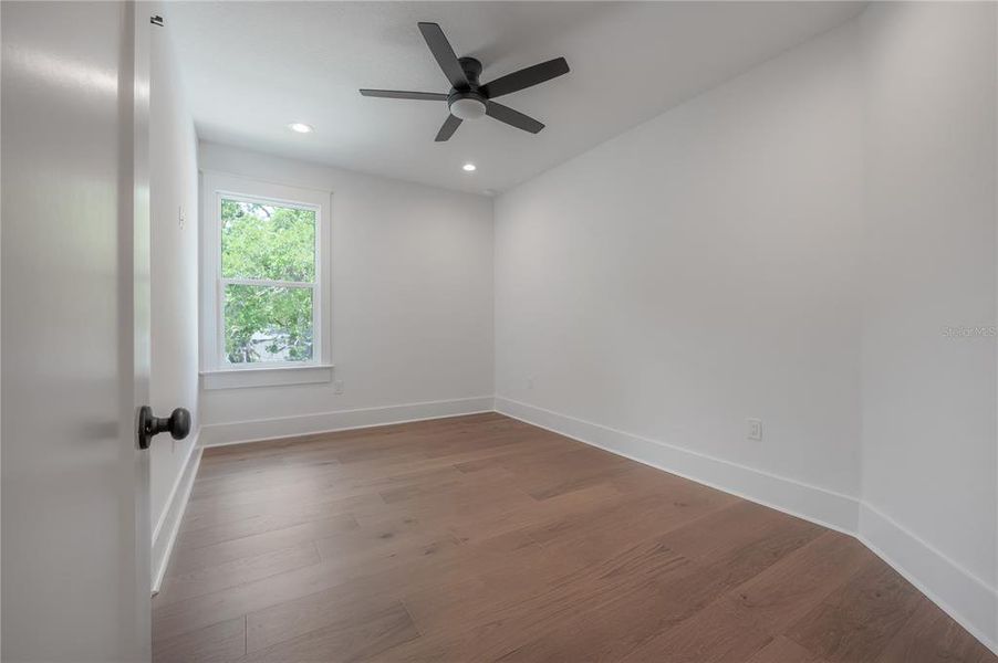 Spacious, unfurnished interior of a new home in , Tampa (Image 41). Spacious, unfurnished interior of a new home in , Tampa (Image 41).