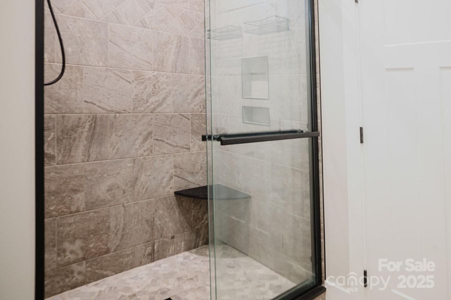 Close-up of interior finishes inside a home in , Hendersonville (Image 21). Close-up of interior finishes inside a home in , Hendersonville (Image 21).