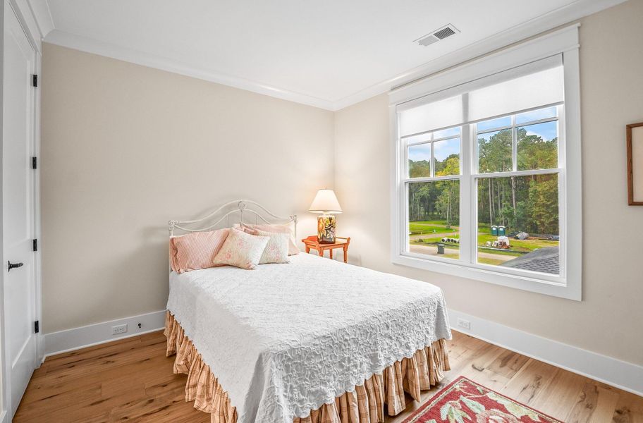 Furnished interior view inside a new home in , Beaufort (Image 36).
