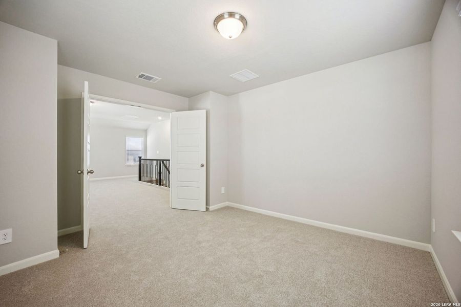 Spacious, unfurnished interior of a new home in Kallison Ranch, San Antonio (Image 35).