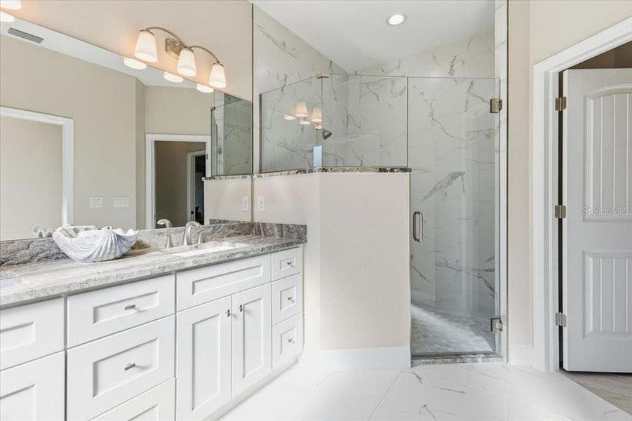 Furnished interior view inside a new home in , Englewood (Image 19).