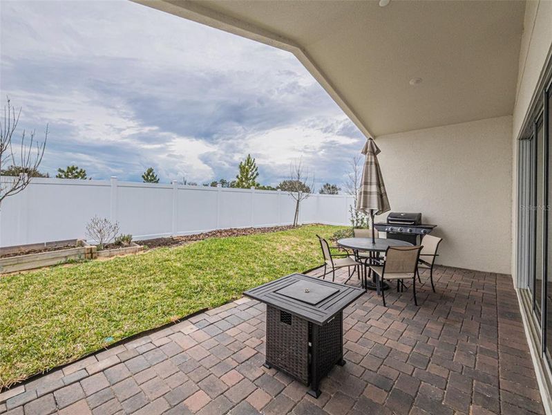 Exterior details and patio area of a home in Horizon Isle, Winter Garden (Image 3). Exterior details and patio area of a home in Horizon Isle, Winter Garden (Image 3).