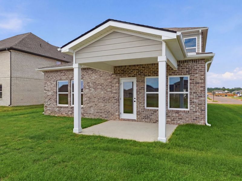 Representative exterior details of a home built from the The Meadowbrook A by Davidson Homes LLC in Bailey Park, Fayetteville (Image 4).