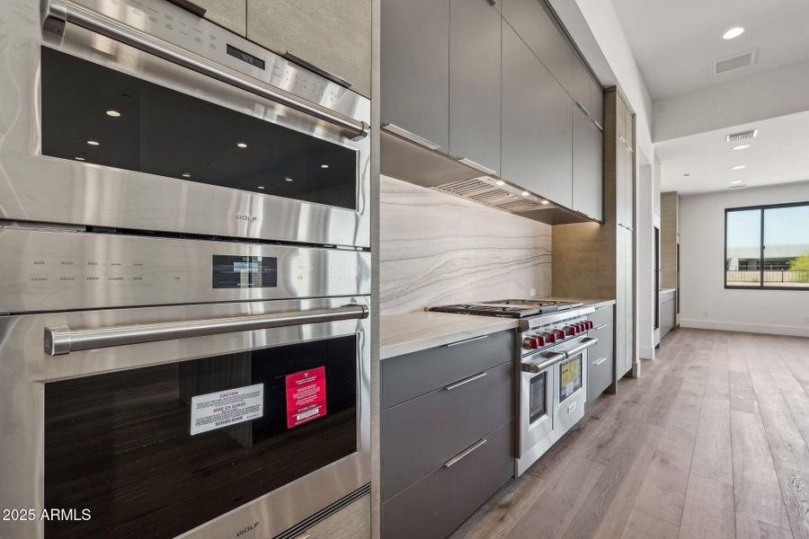 21-web-or-mls-E Buckskin Trail-1105-021